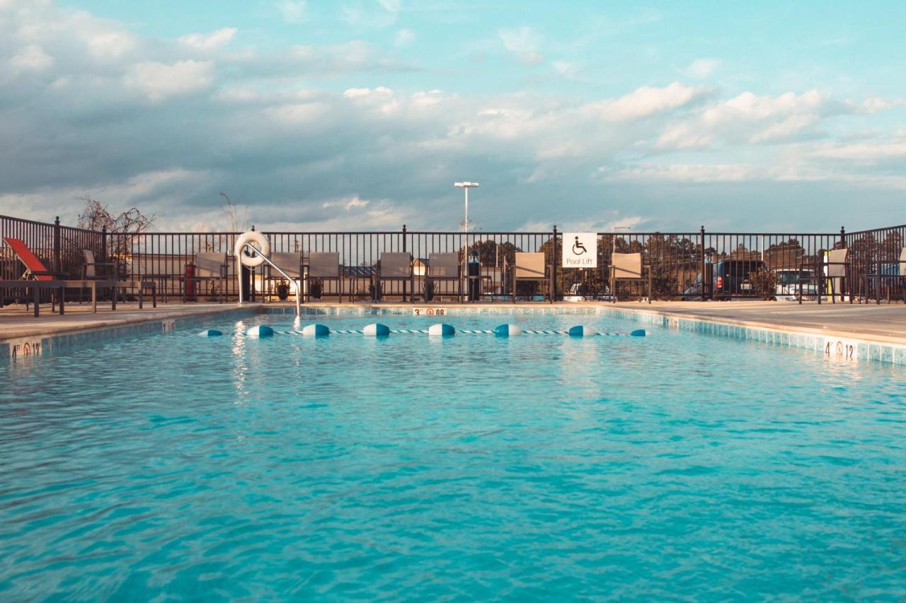 Holiday Inn Hattiesburg - North By Ihg Exterior foto